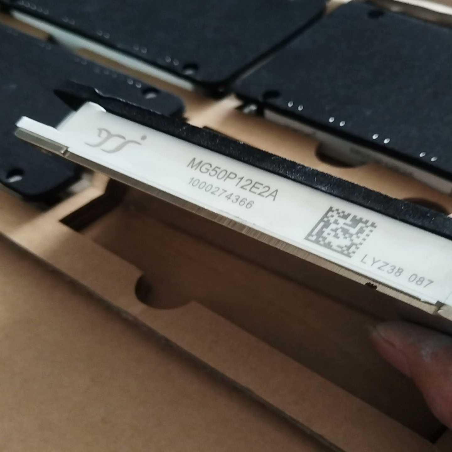 咨询-杨杰MG50P12E2AMG75P12E2