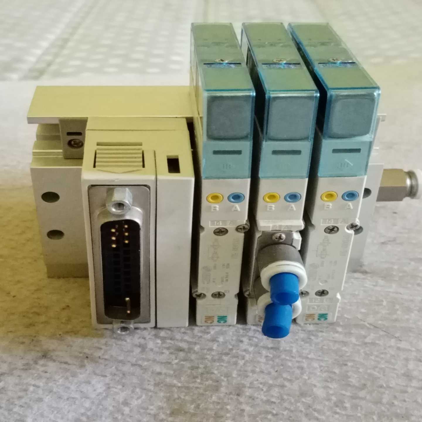 拆机原装SMC电磁阀SY3A00-5U1总承现货一台，95成--议价商品