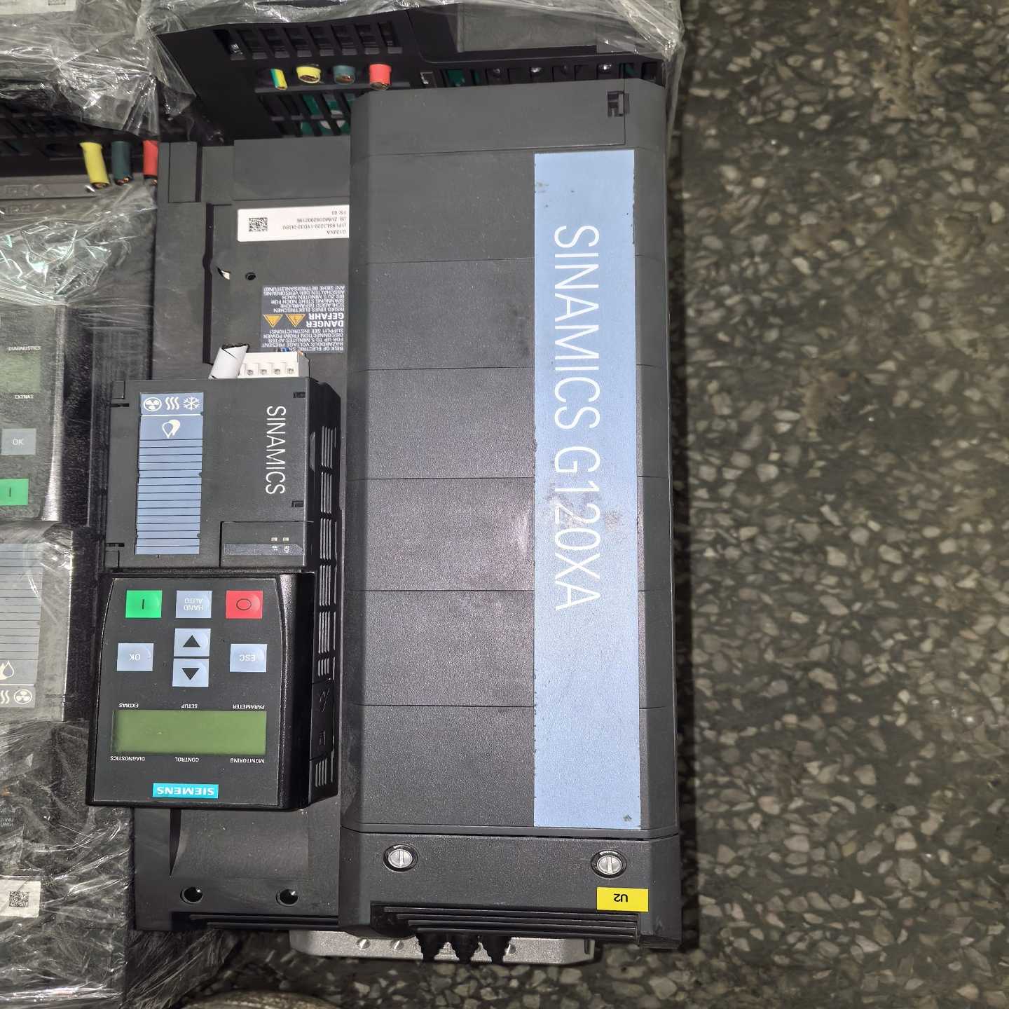 变频器22KW6SL3220-1YD32-0UB0 成~询价