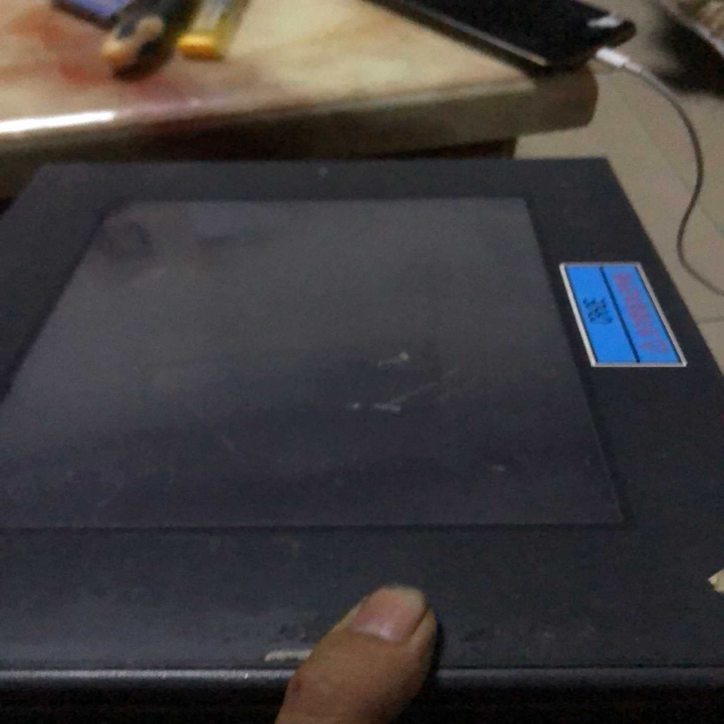 询价GP2500-LG41-24V二手拆机普洛菲斯触摸屏实物图外