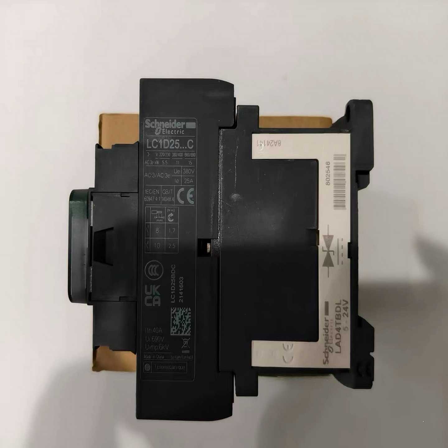 施耐德接触器LC1D25BDC，全新原装正品，24V直流电用