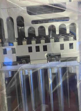 配件CIMR-XCAA20P4 CIMR-XCHA20P7 安川变频器现货包邮议价