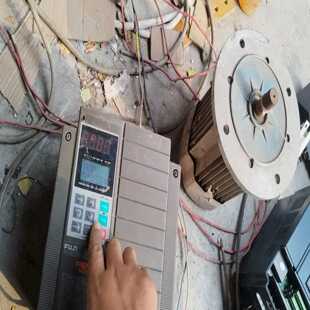 5.5KW3 4CX 询价 富士变频器FRN5.5G11S