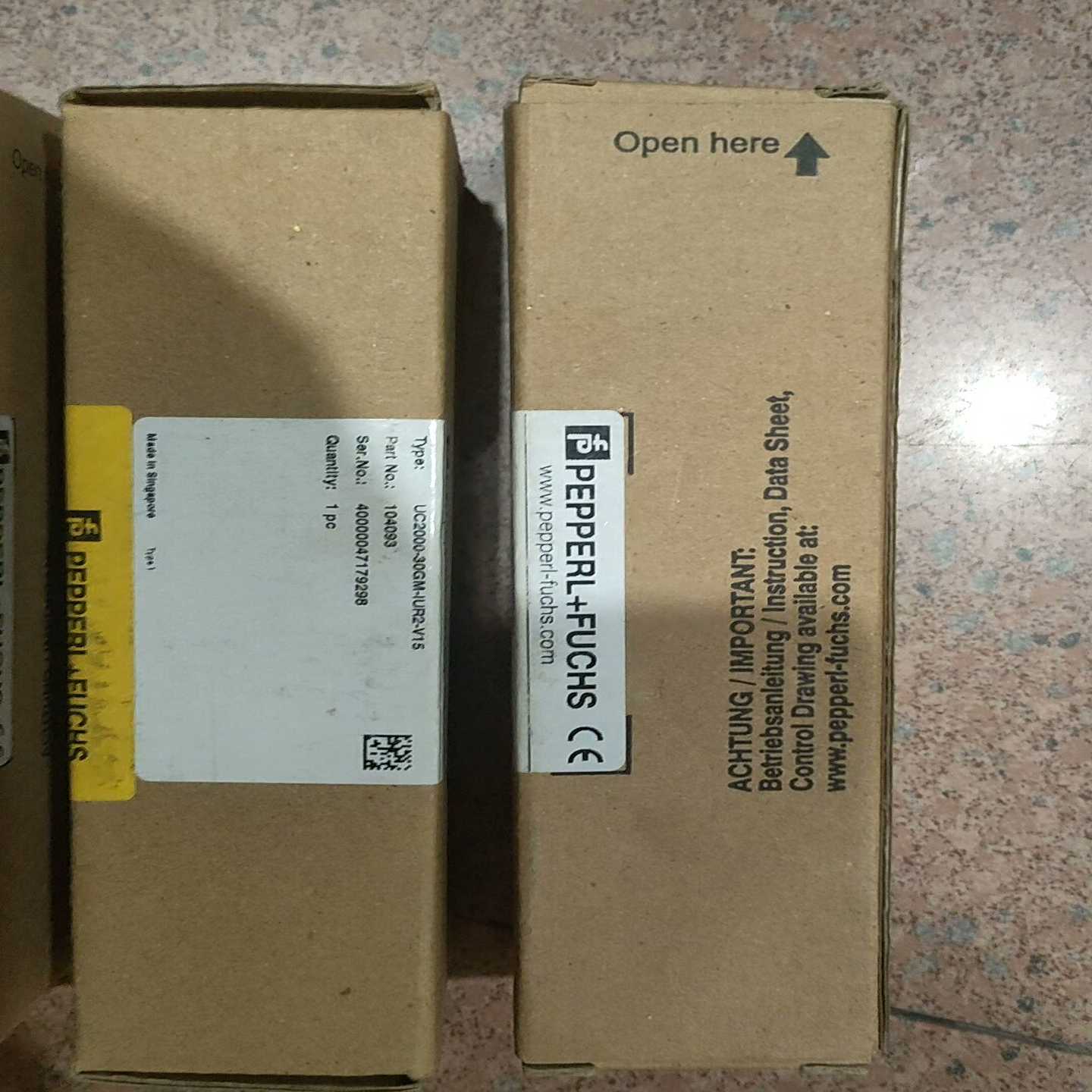 倍加福超声波传感器UC2000-30GM-UR2-V15，全--议价商品