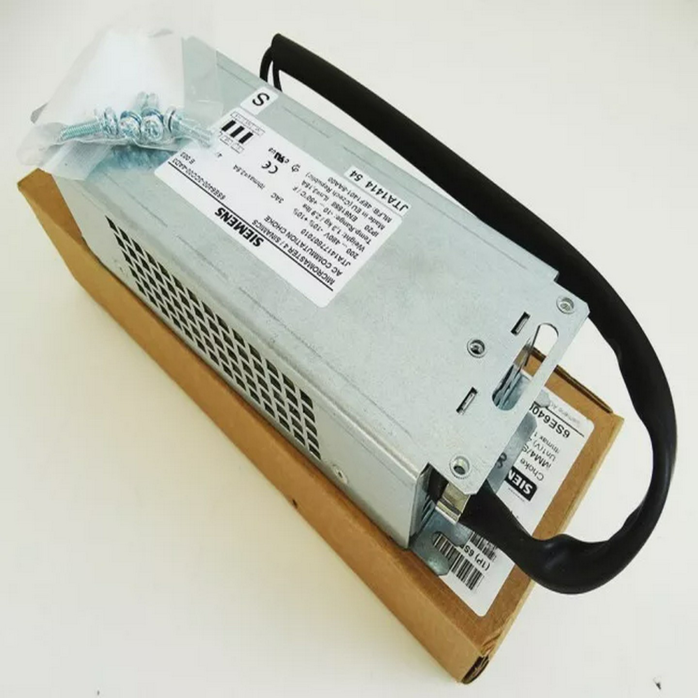 SiemensSinamics6SE6400-3CC00-4AD3Version:03ACComm.Cho