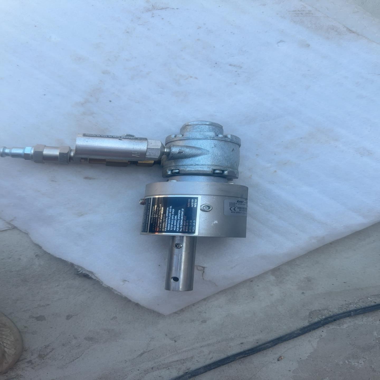 美国GAST嘉仕达气动马达，型号1UP-NRV-4-GR11