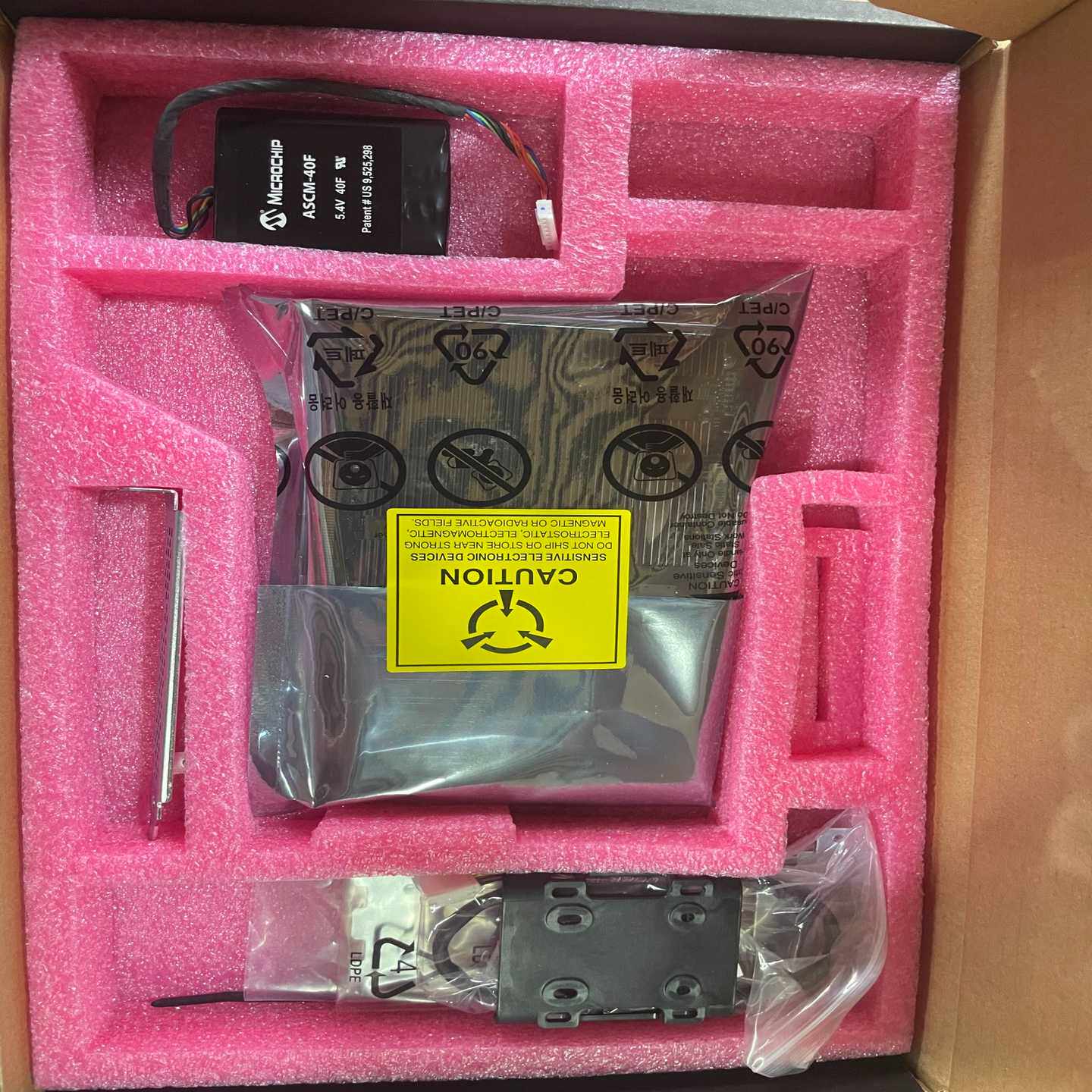 到货盒包Microchip 3258-32i 8g缓存4（佳毅工控）