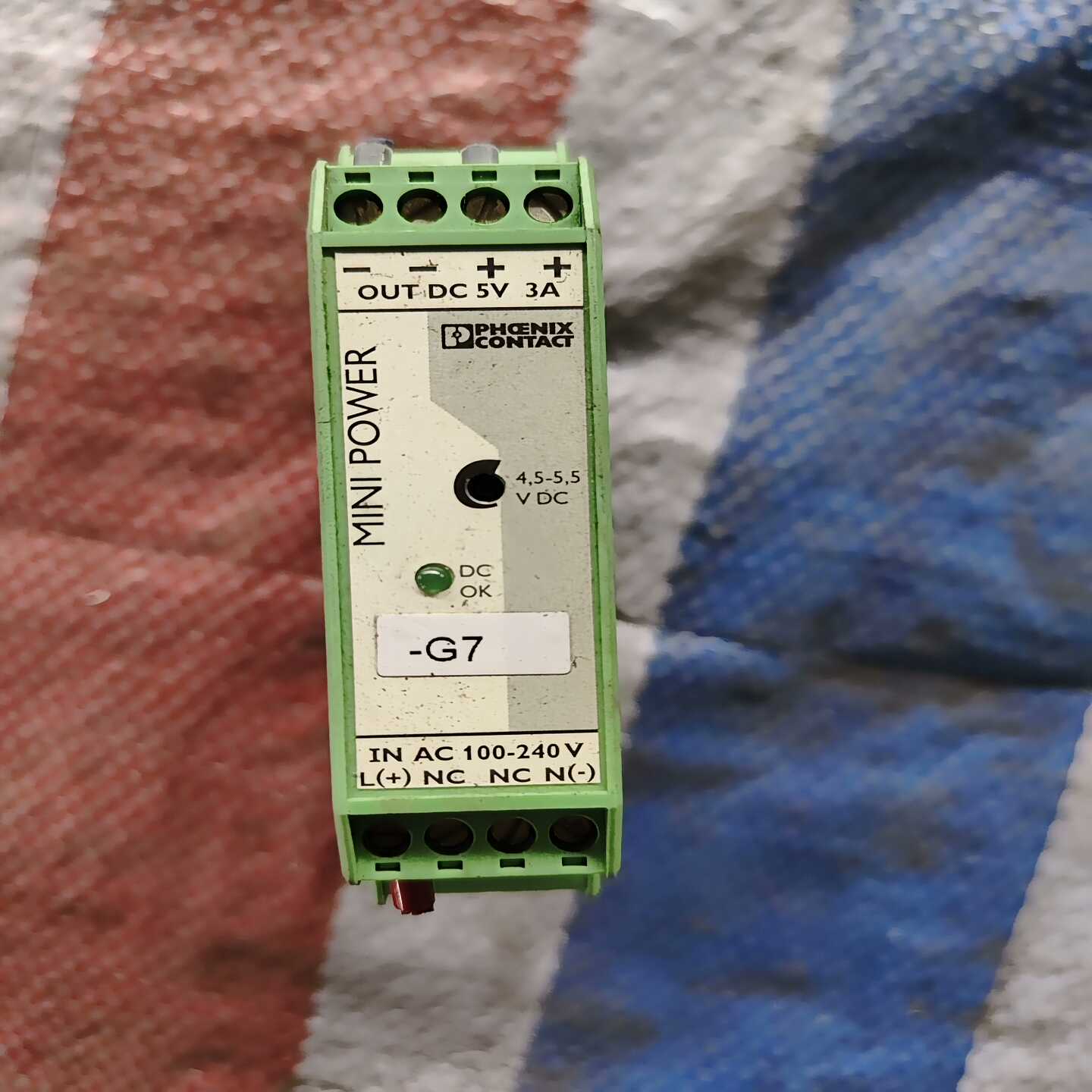 菲尼克斯MINI-PS-100-240AC/5DC/3电源模--议价商品