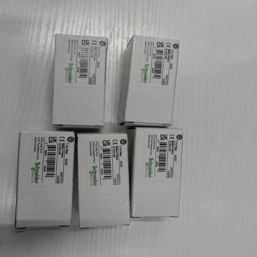 XB5DT22时间继电器0.5-10sec，…询价