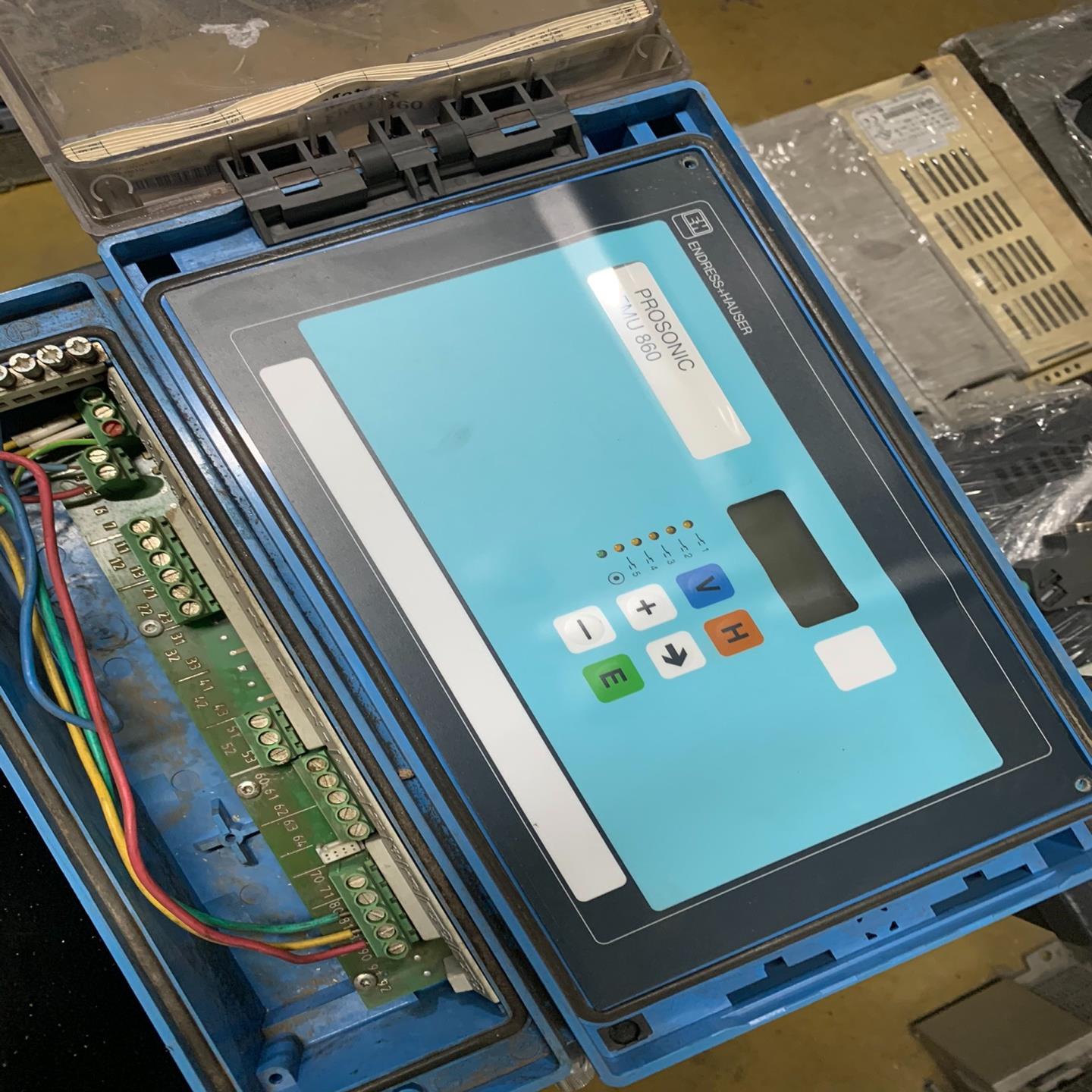 询EH液位计变送器FMU860-R1A1A3一台