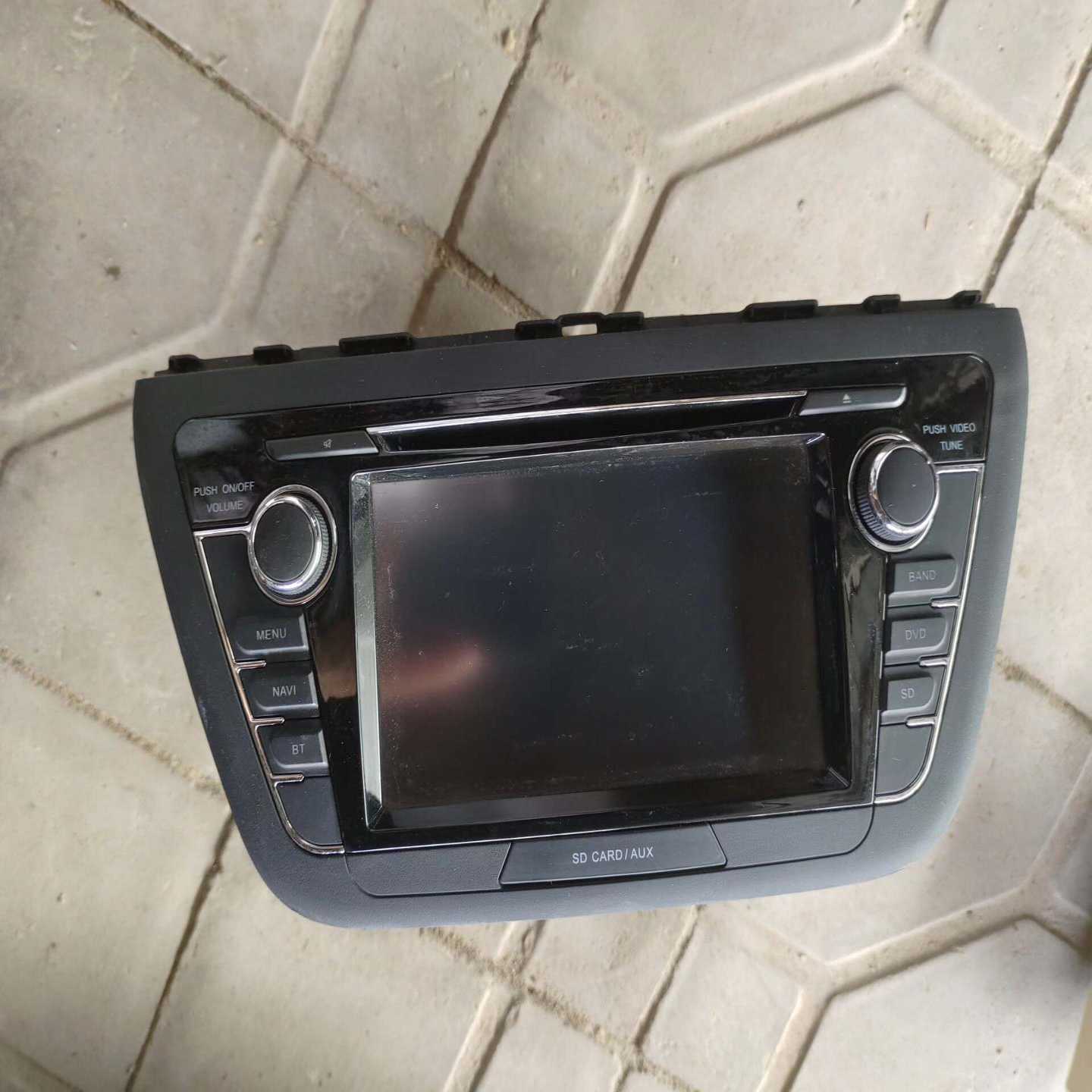 铃木锋驭原厂DVD多媒体导航，支持蓝牙/DVD/SD卡播放。--议价商品