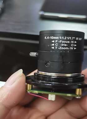 出一个4.4-10mmf1.21/1.7