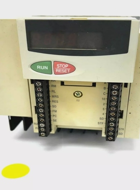 三菱FR-E520-1.5K-NA变频驱动器1.5千瓦2HP8AMPS3相200