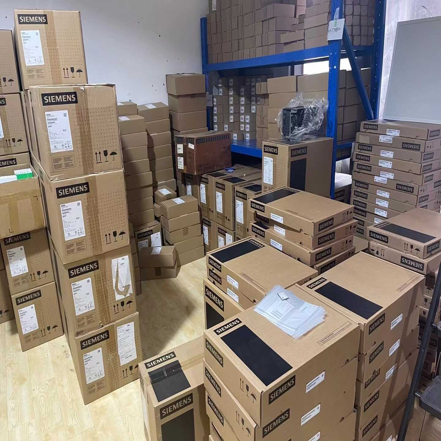 1FL6096-1AC61-2LA18069询价