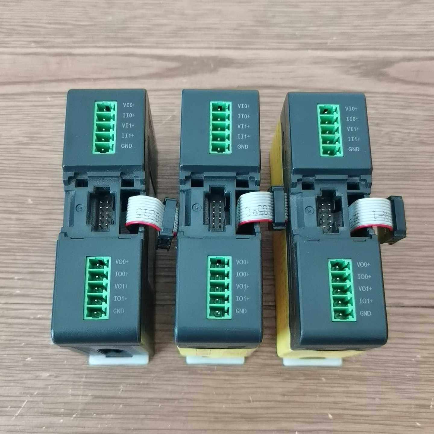 询价永宏L模拟量扩展模块1-2，拆机件，成色如图，