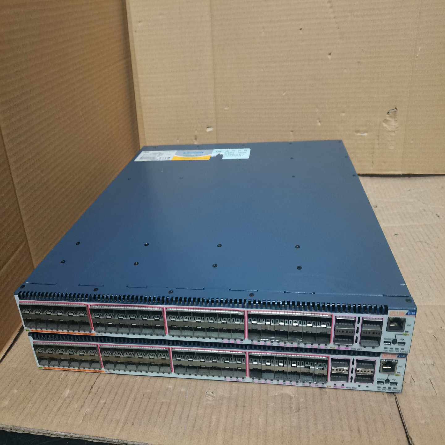 万兆光口ZTE中兴5960-64DL万兆交换机。双电源。实物~议价