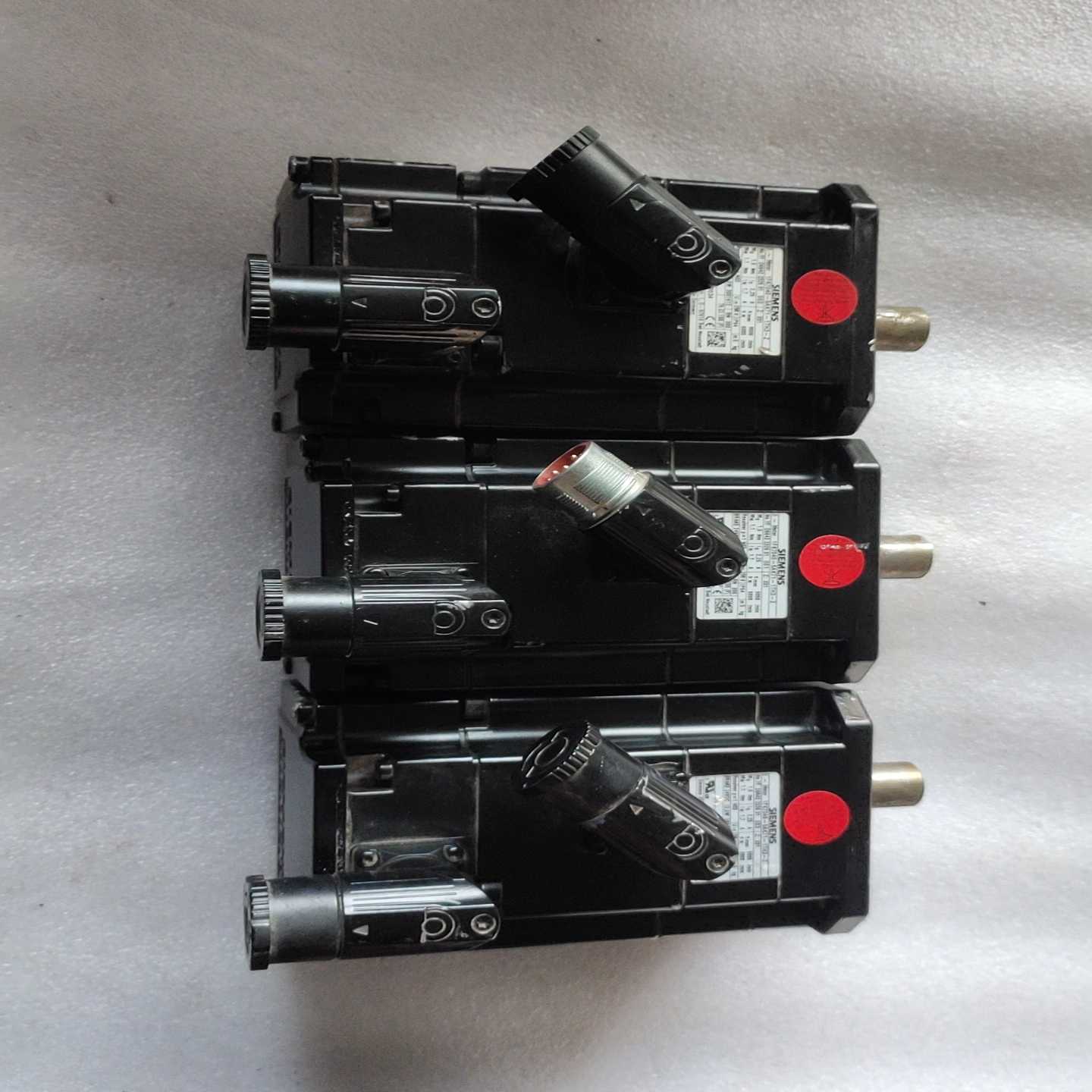 伺服电机1FK7040－5AK71-1TH3-Z，议价