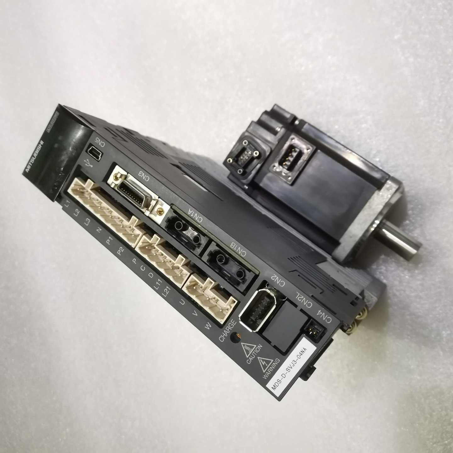 议价三菱伺服驱动器MDS-D-SVJ3-0r4NA驱动器驱动器闲现货/维修