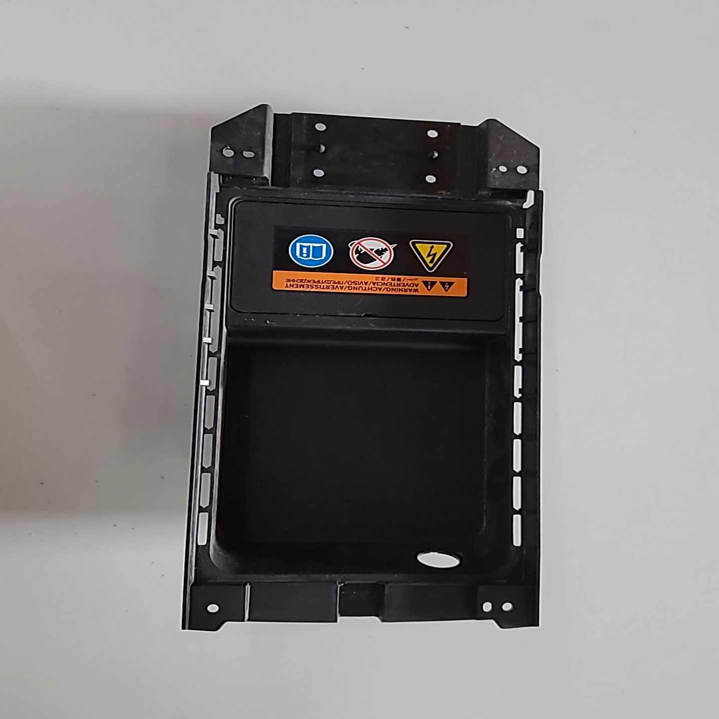 日产楼兰扶手箱内托盘，65块钱，非偏远地区包邮。--议价商品