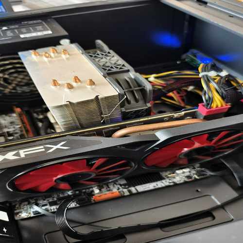 rx5808g显卡2667v33.2主频E52666--议价商品