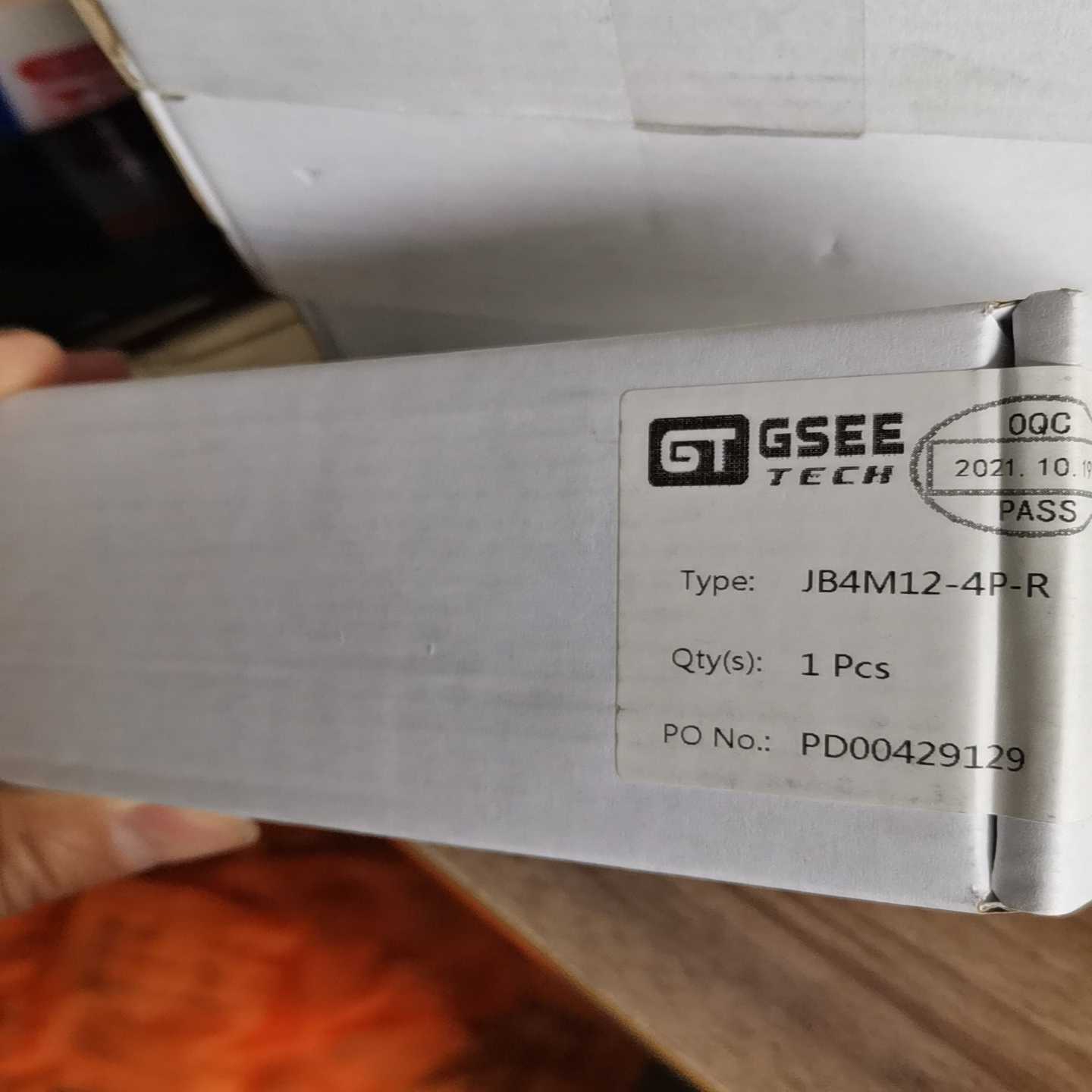 GSEE吉诺分线盒JB4M12-4P-R数量5个JB6M12--议价商品