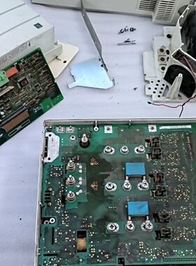 Lenze伦茨驱动板8222LP.3F3G驱动板l-议价