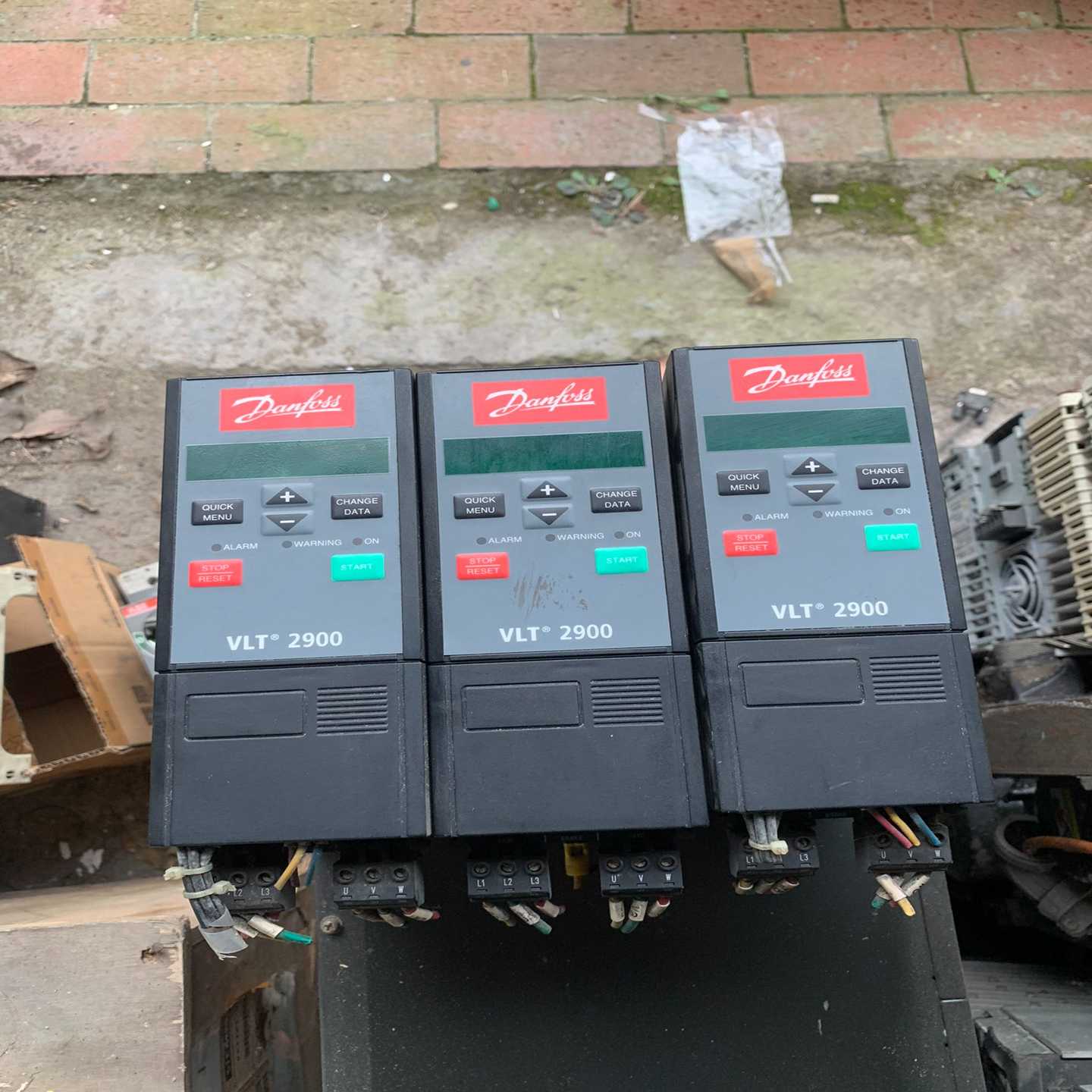 丹佛斯变频器 VLT2900 VLT2911PT4B20ST（鑫宝电子）