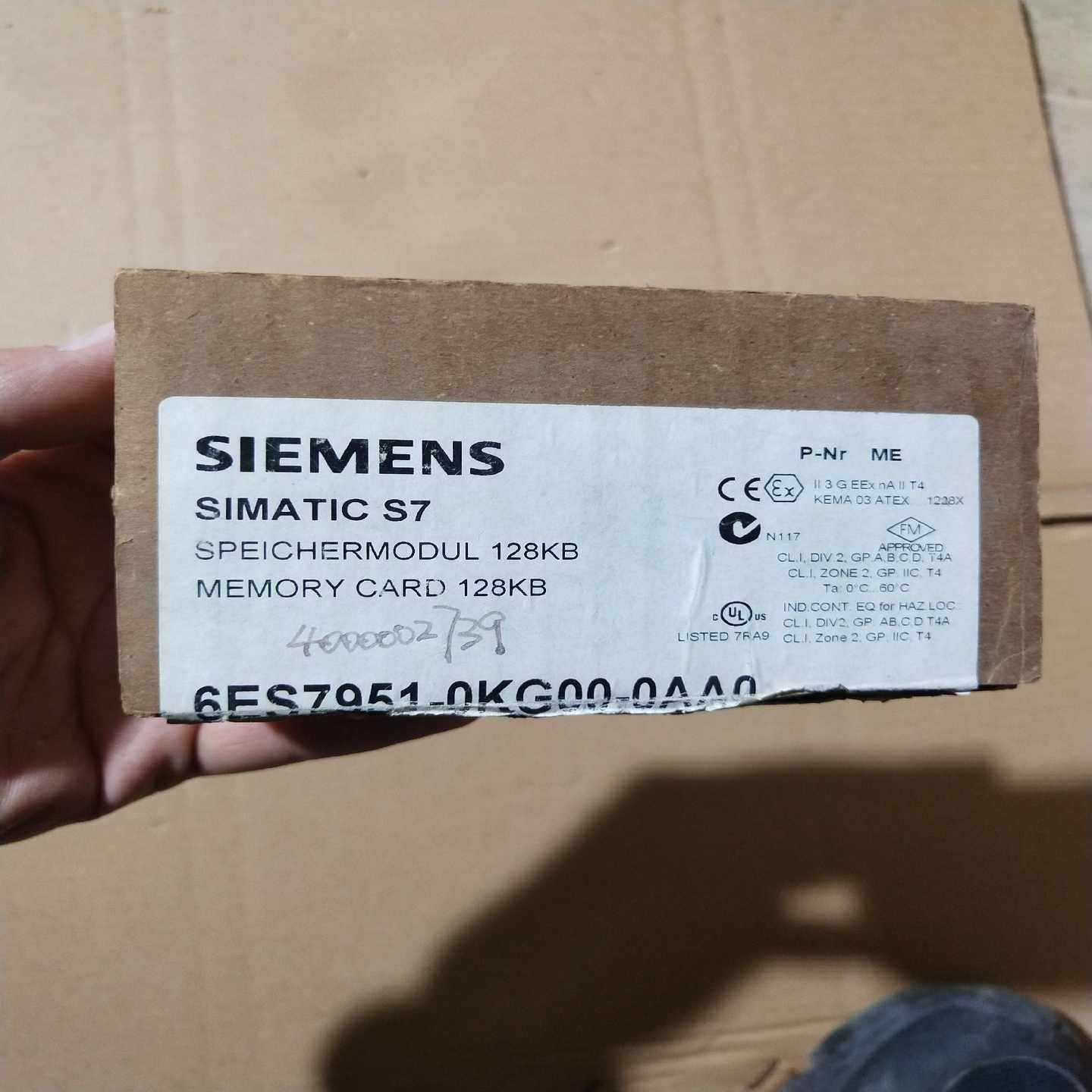 内存卡6ES7951-0KG00-0AA0库存实物图拍询价