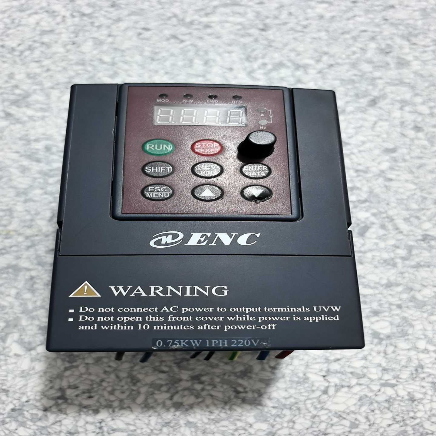 （议价）ENC易能变频器EDS800-2S0007N