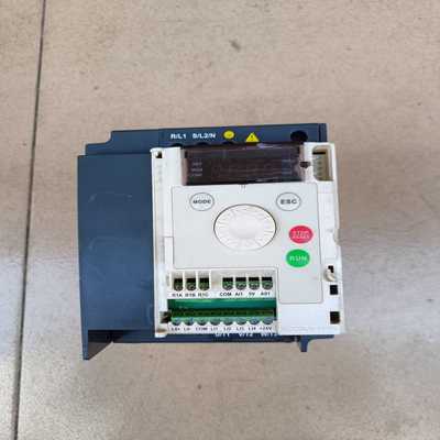 施耐德变频器ATV12HU15M2，1.5kW功率，220V--议价商品