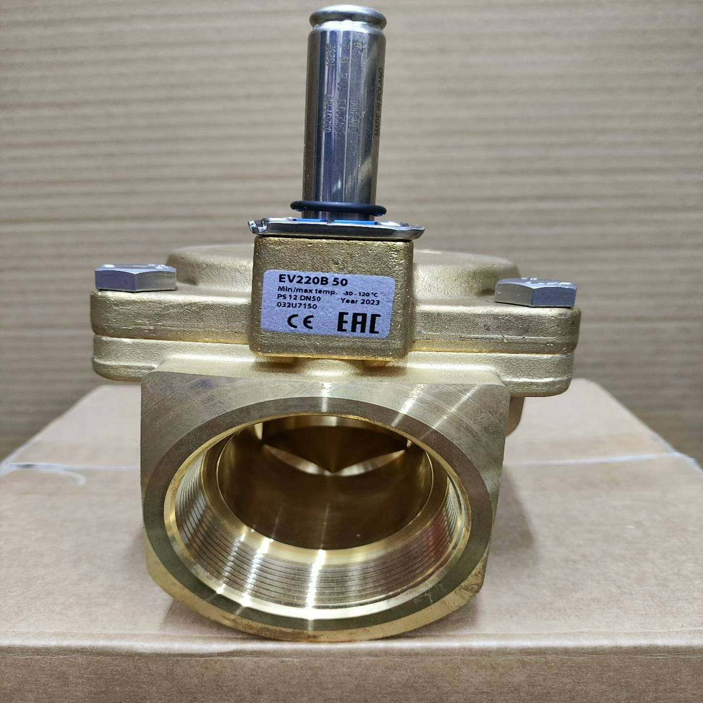 Danfoss丹佛斯EV220B先导式两位两通电磁阀032U询价