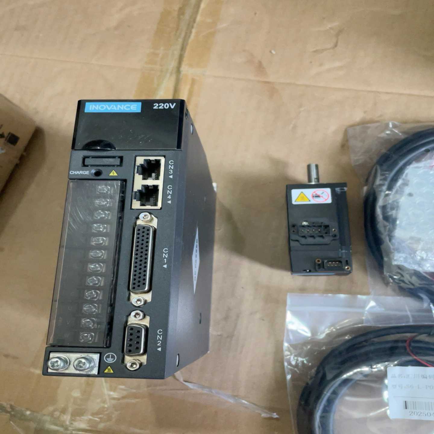 拆机汇川伺服驱动器和电机套装，驱动型号IS620PS1R6I--议价商品