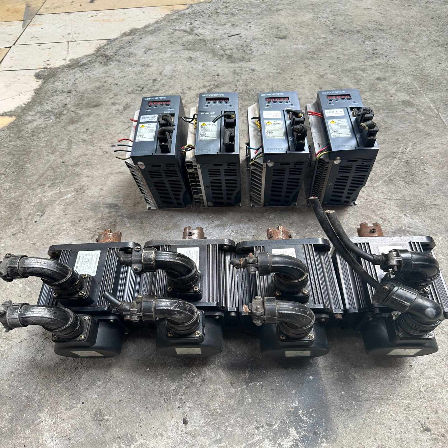 埃斯顿伺服驱动EDB-10PH-DO6E，1.57k