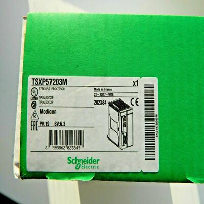 配件Schneider控制器TSXP57203M TSXP57204M现货模块议价