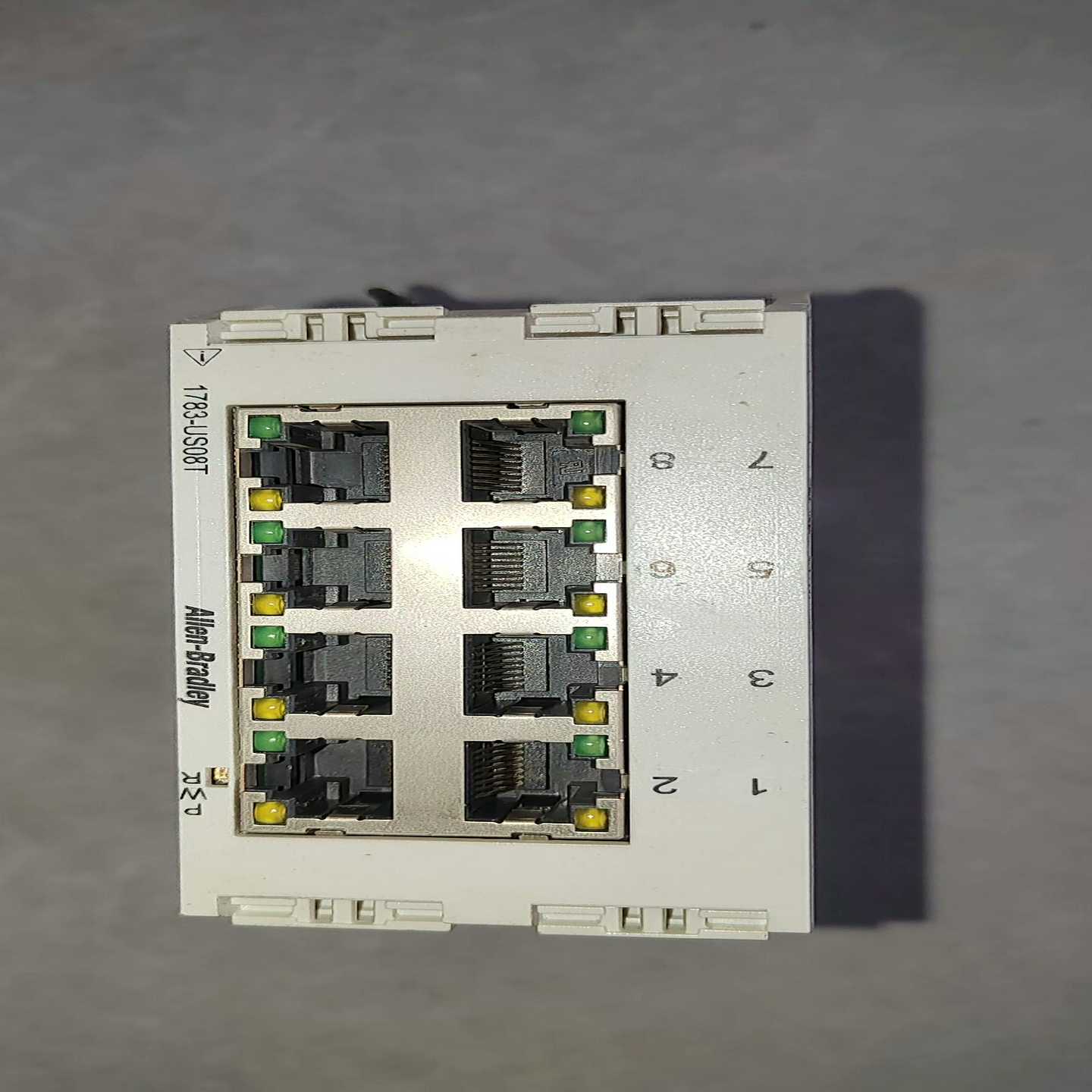 询价AB罗克韦尔交换机1783-US08T，质量，成色如图所