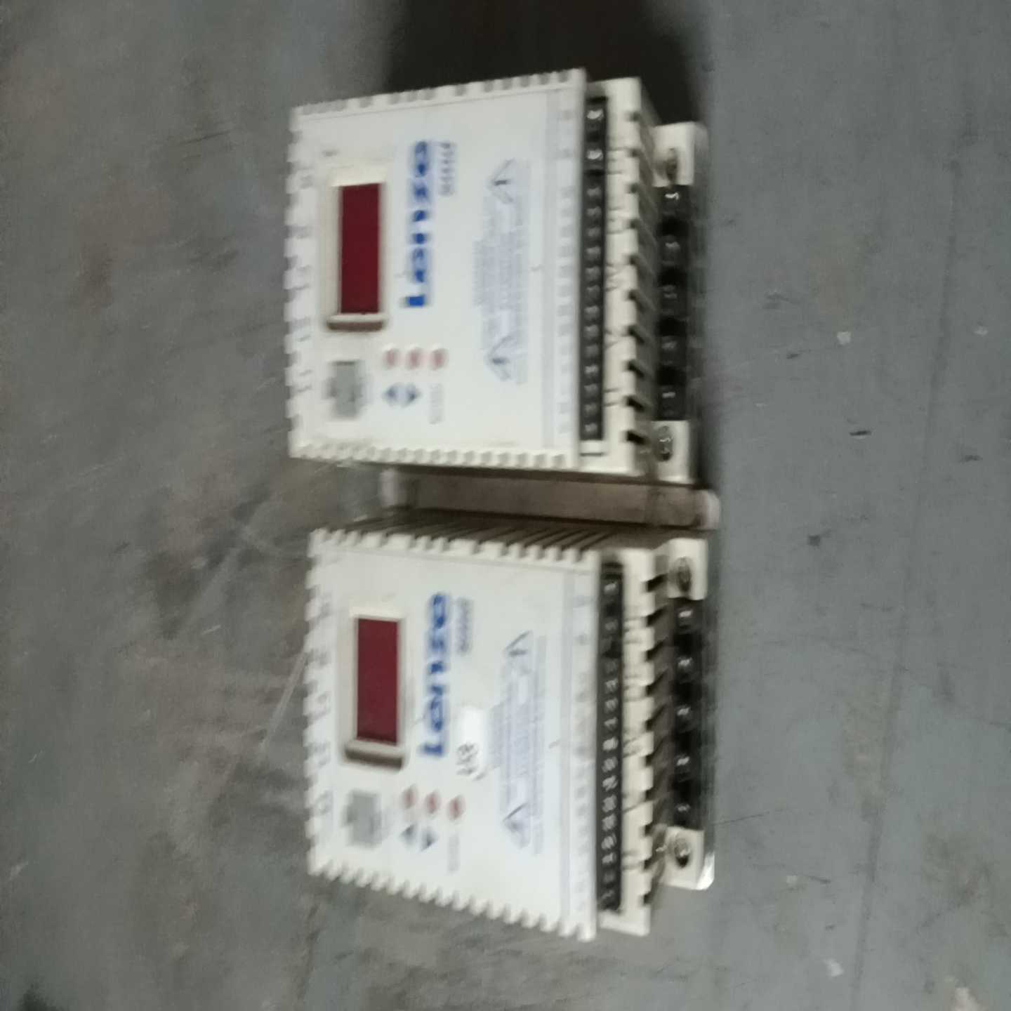 伦茨变频器，型号ESMD371L4TXA，0.37KW，38--议价商品