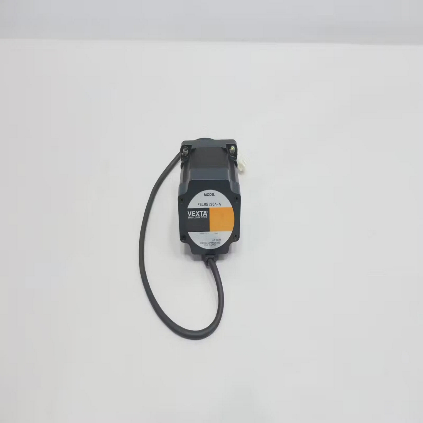 OrientalMotorFBLM5120A-AVextaBrushlessDcMotor120w300