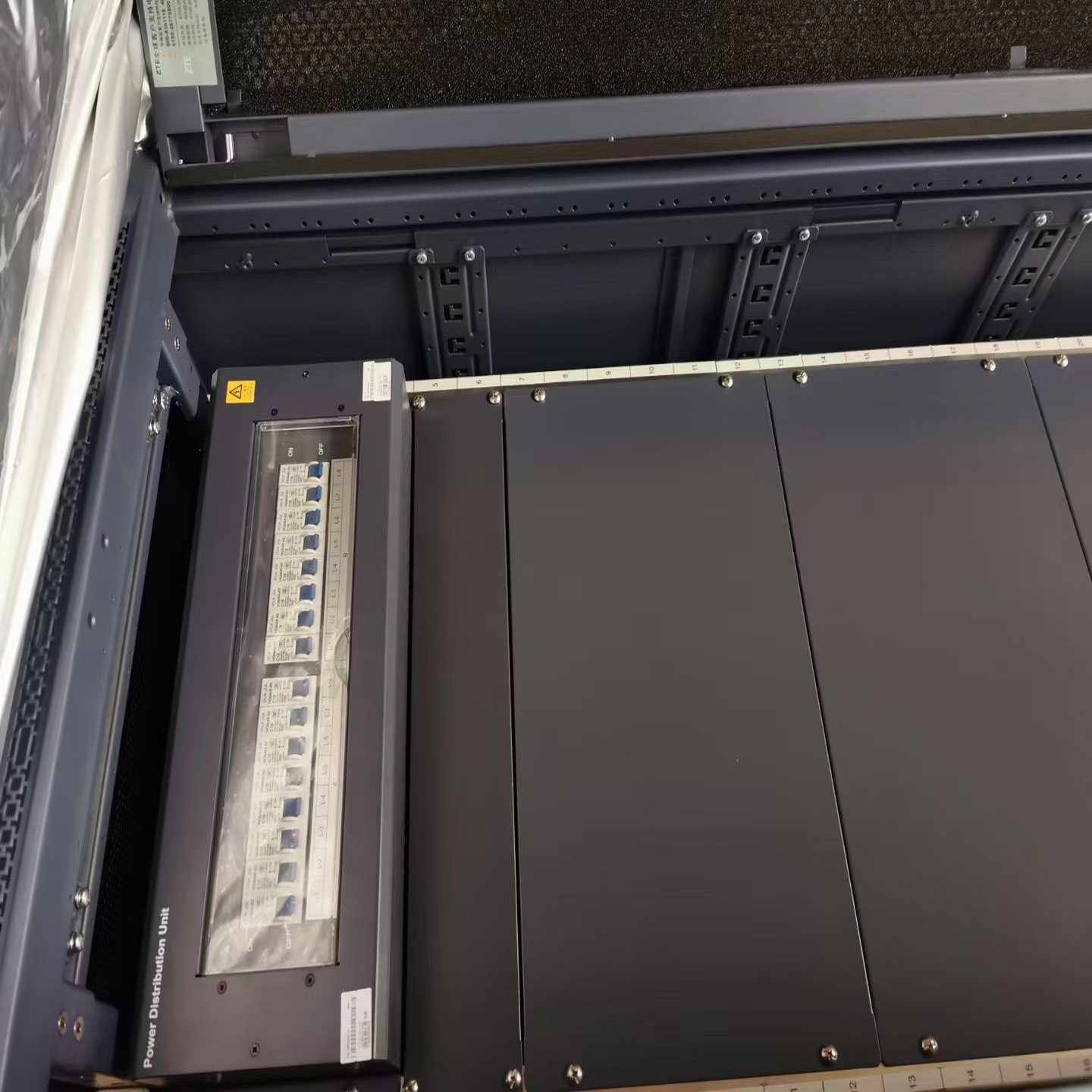 华为ETP48300-C4B2嵌入式电源系统原包到货