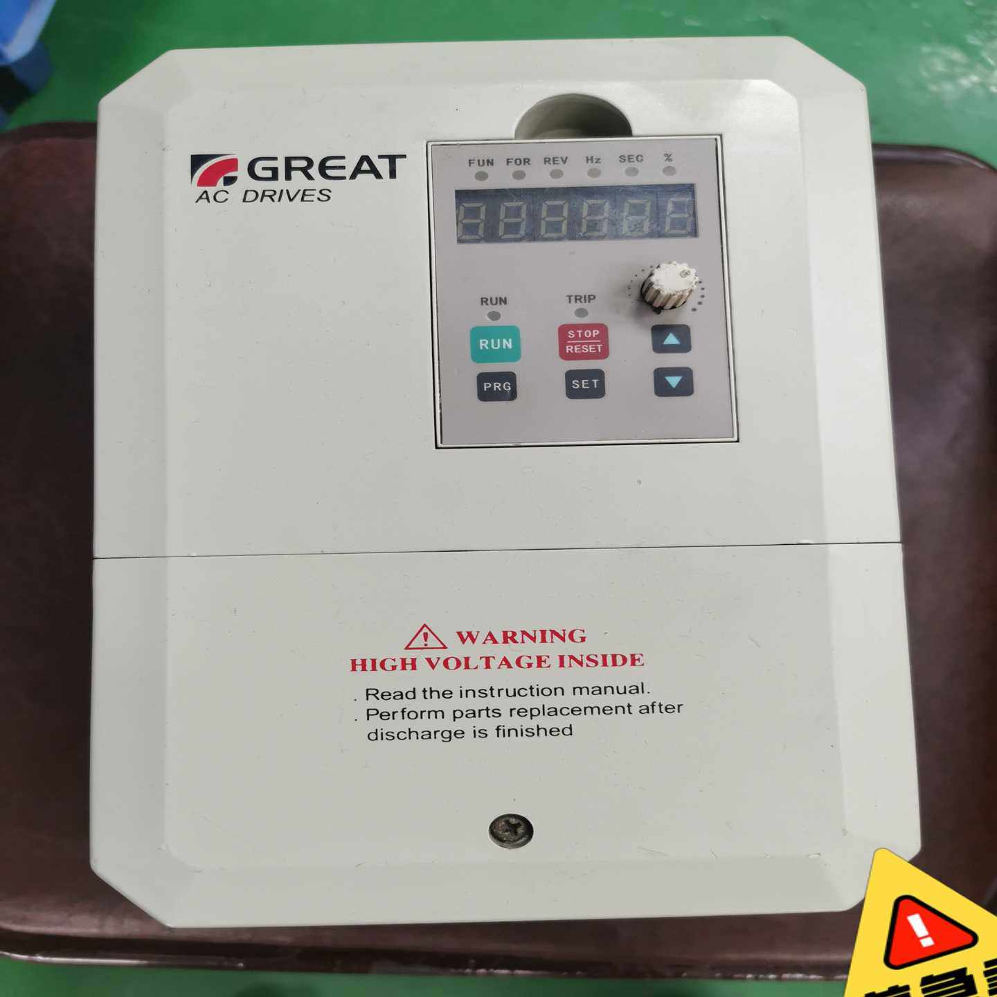 上海格立特变频器VF10-2R2G3询价