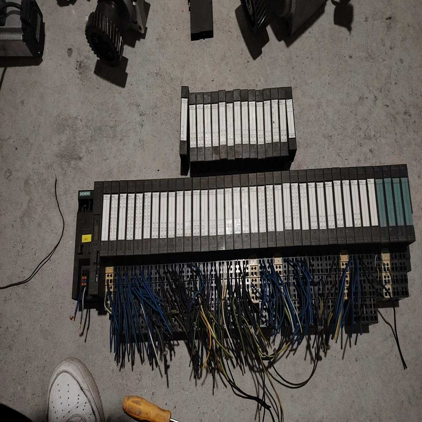 询价西门子ET200S接口模块，型号6ES7151-3BA23