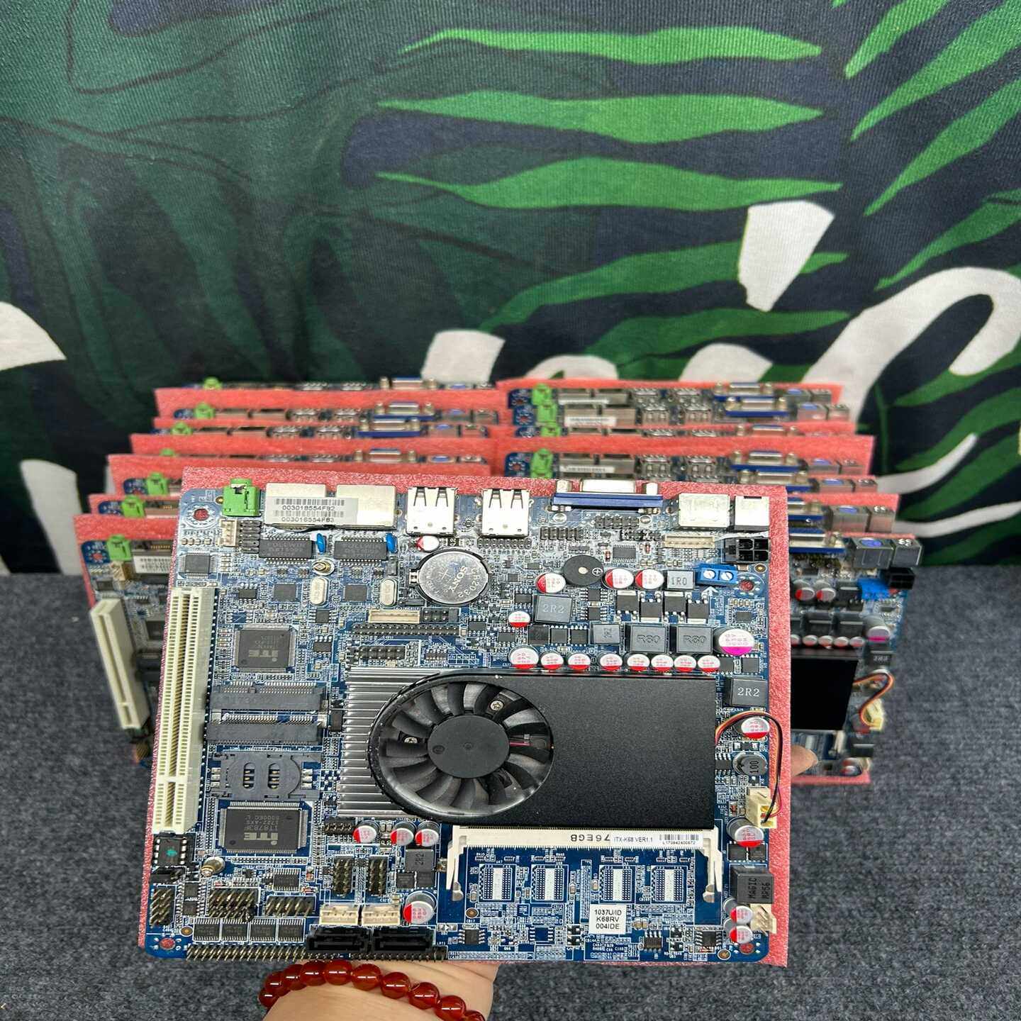 咨询-1037u双千兆双网口软路由爱快专用工控主板