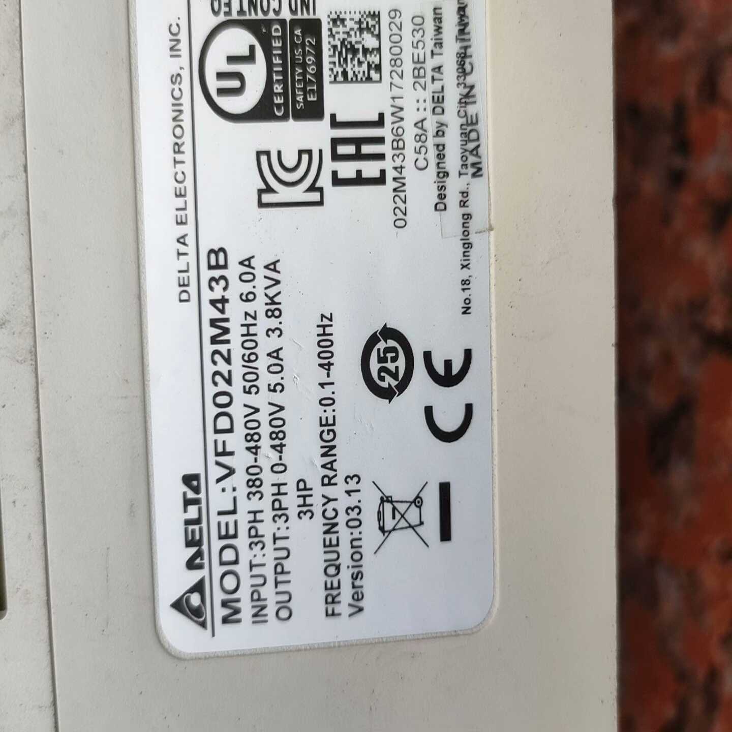 议价变频器vfd022m4b主板M-V0.22