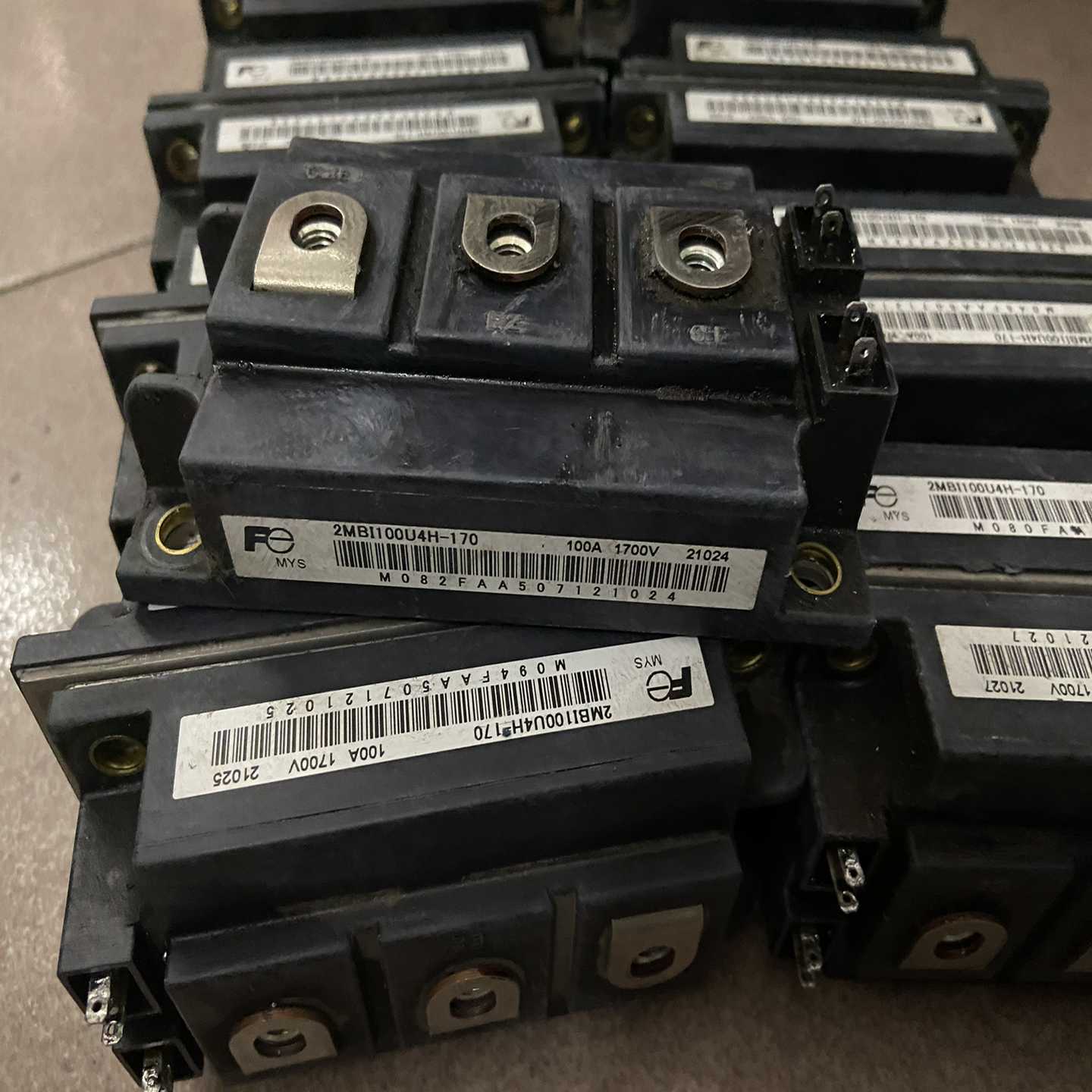 询价~2MBI100U4H-170，100A1700V/IGBT/