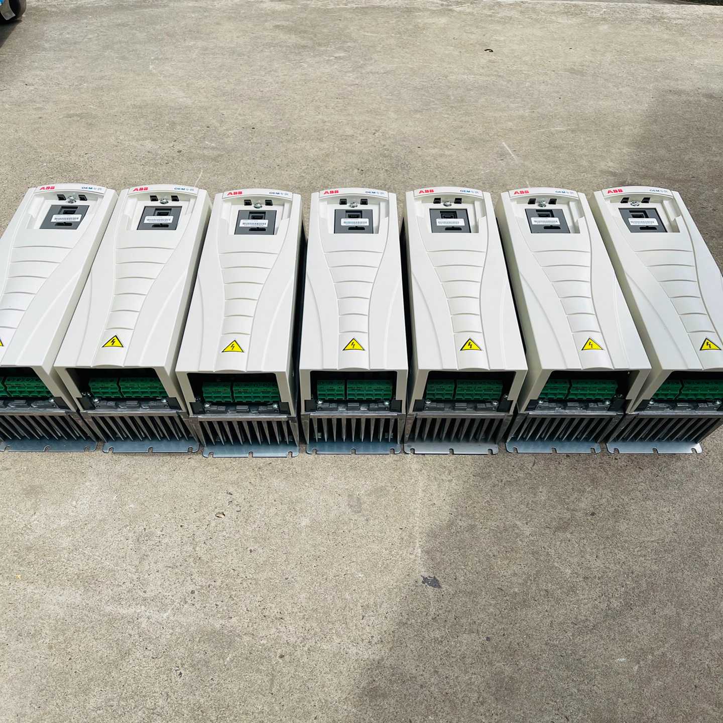 ABB变频器4KWACS510-01-09A4-4 ACS5（地坛设备）