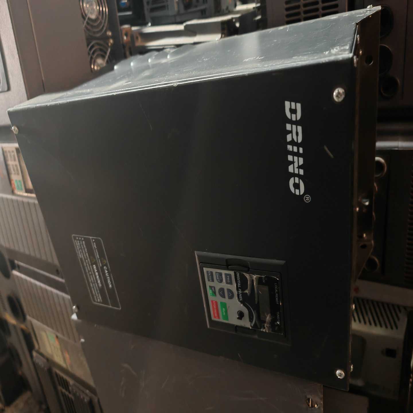 递恩变频器，型号DNV510-022G3/030P3，三相，--议价商品