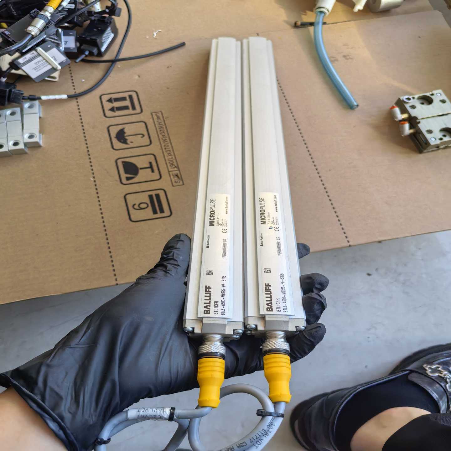 巴鲁夫MICROPULSE位移传感器--议价商品