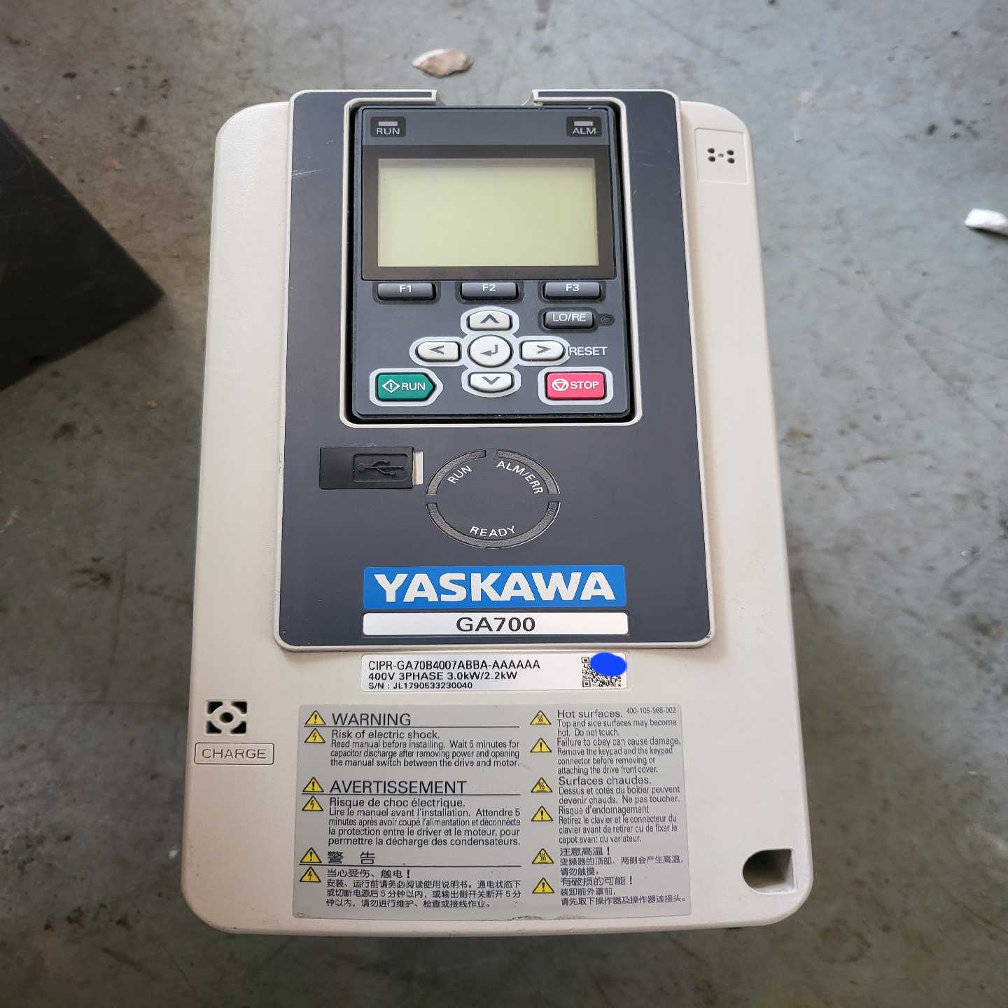 安川变频器2.2/3KWCIMR-GA70B4007ABB--议价商品