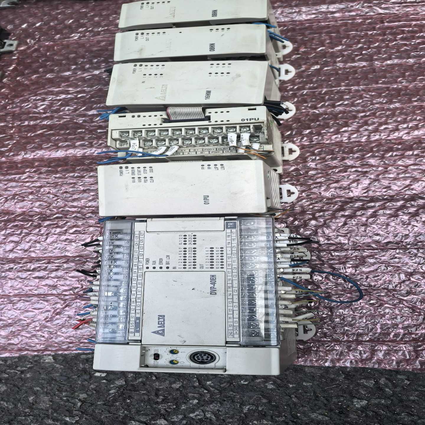 台达PLC主机DVP40EH00T3，带扩展模块DVP04A-议价