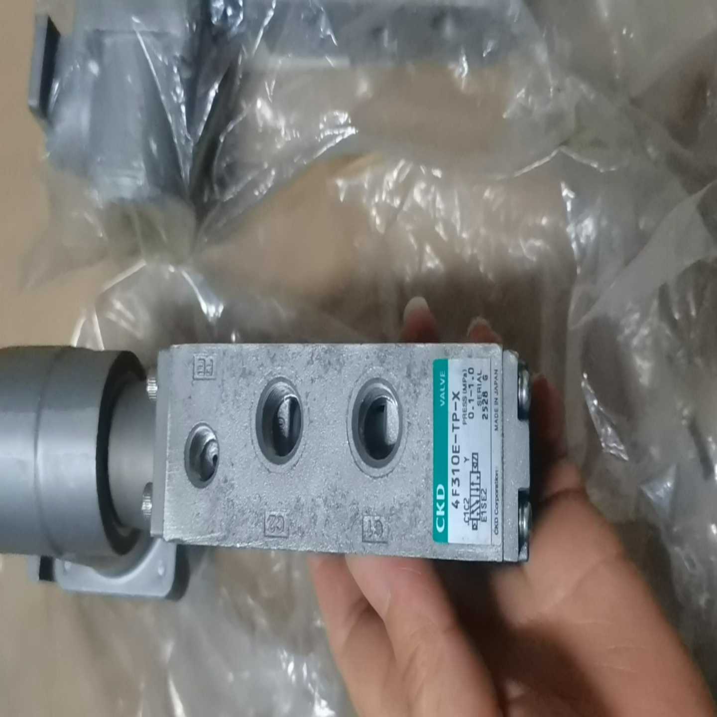 【议价】喜开理CKD电磁阀4F310E-TP-X库存货,,适用