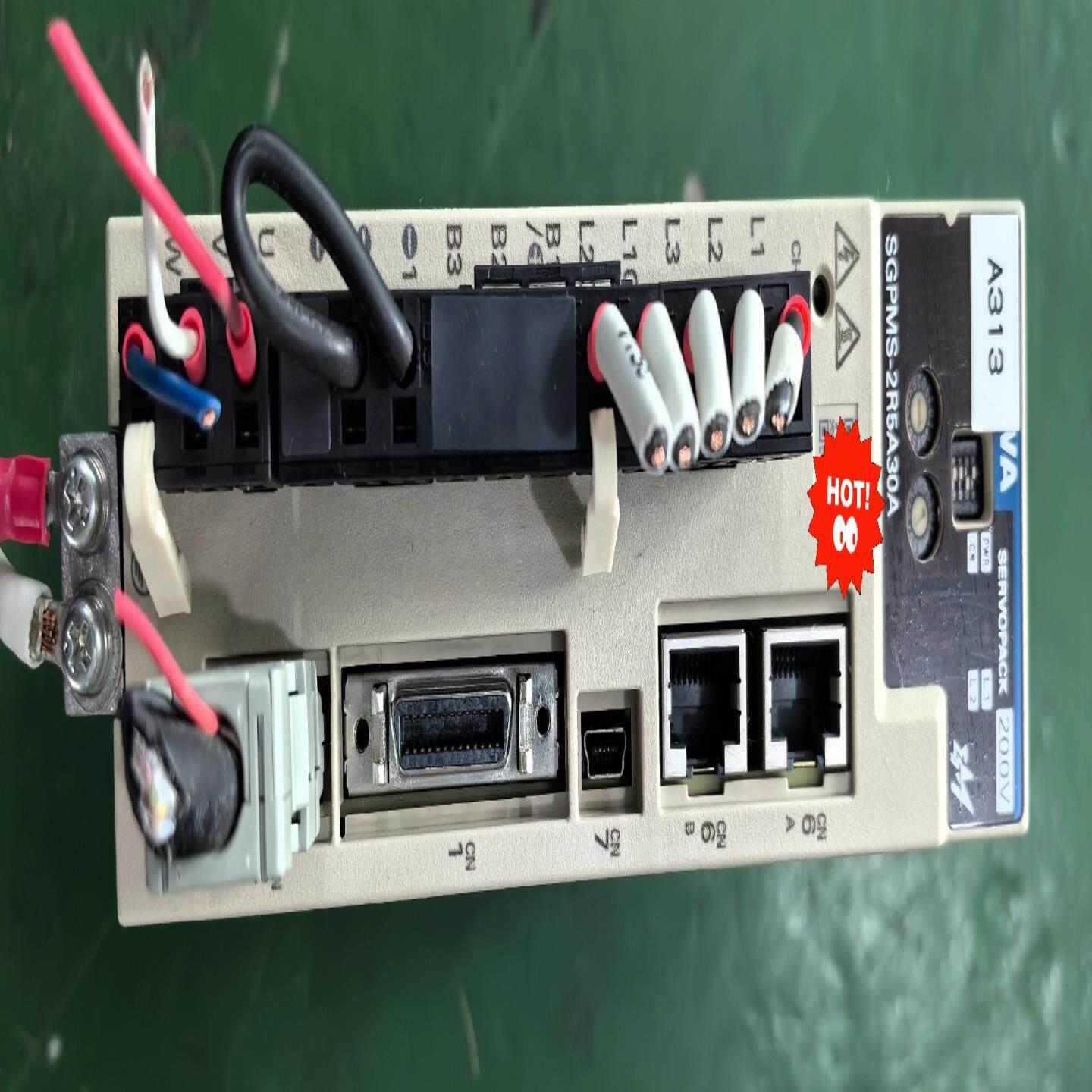 SGPMS-2R5A30A安川M3通信驱动器有配套电机SGM（佳毅工控）